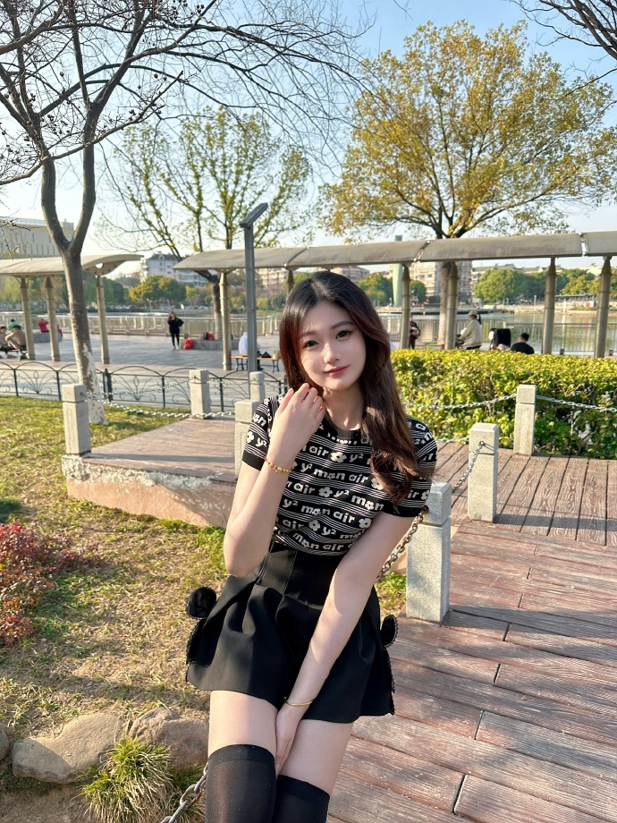 我的天才女友