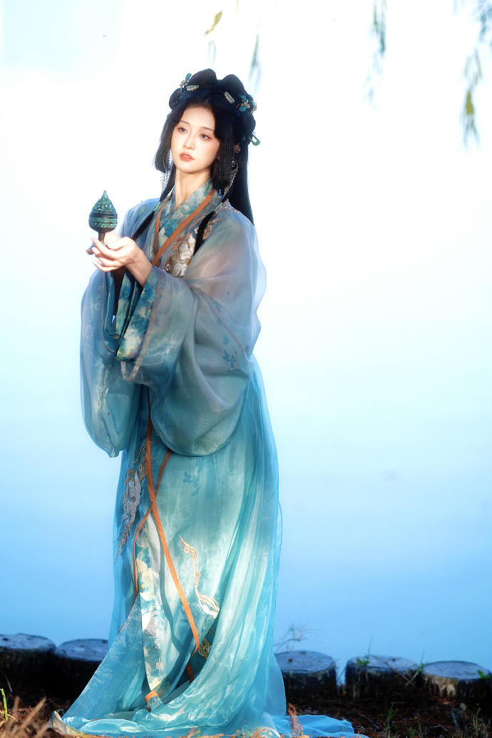 素媛 封面